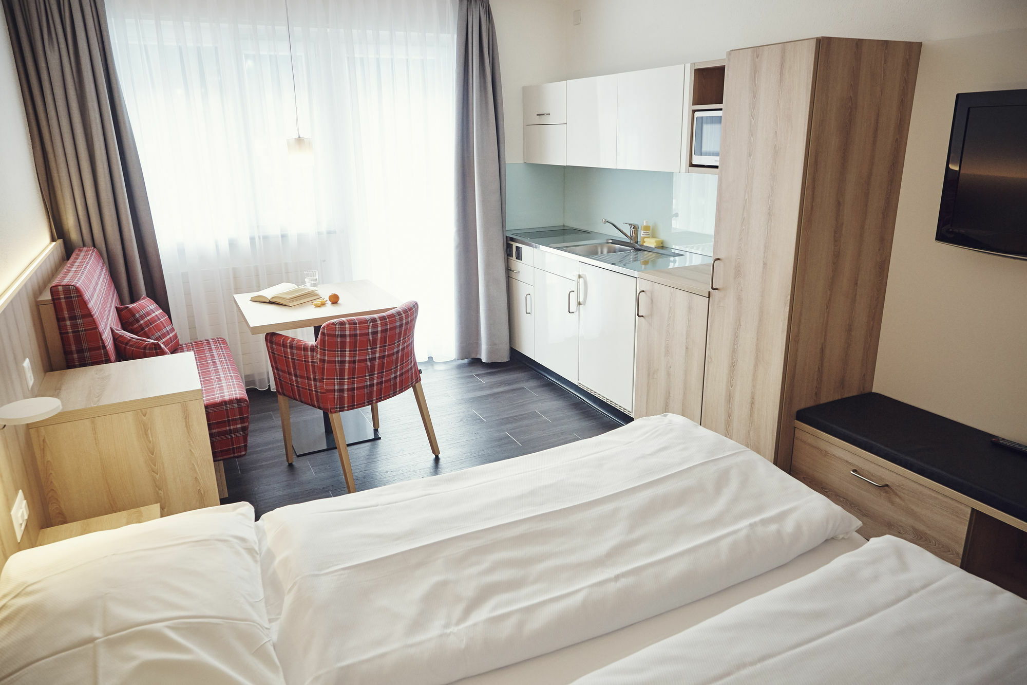 Serviced Apartments By Solaria Давос Экстерьер фото